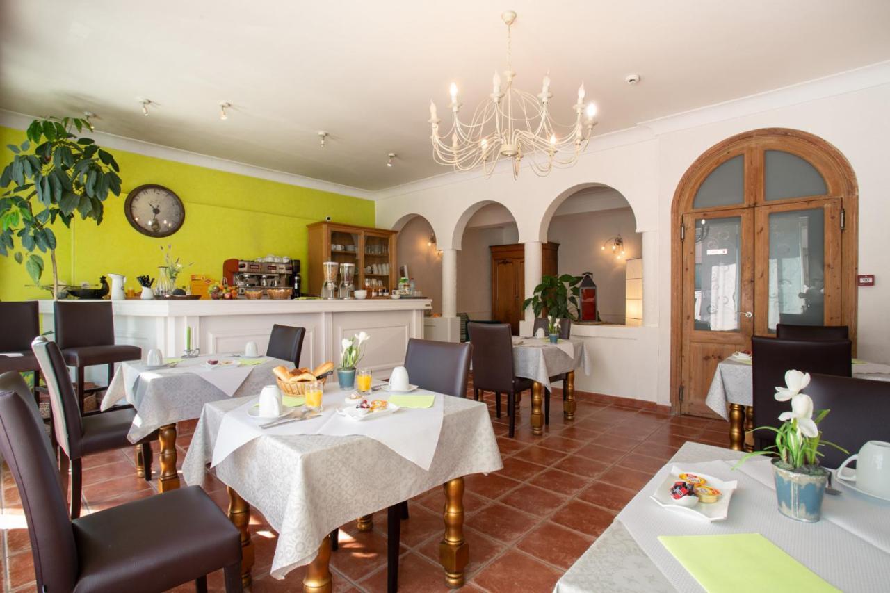 Logis Hotel L'Occitan 2 Etoiles ไกยัก ภายนอก รูปภาพ