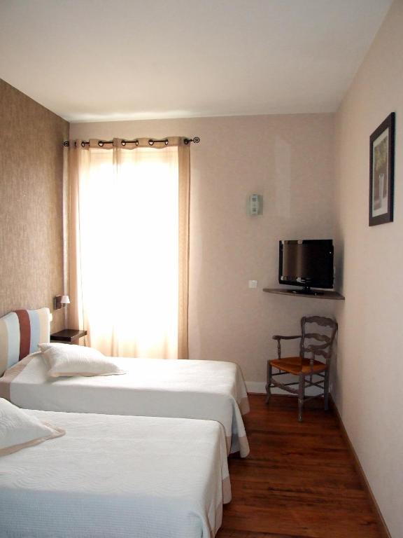 Logis Hotel L'Occitan 2 Etoiles ไกยัก ห้อง รูปภาพ